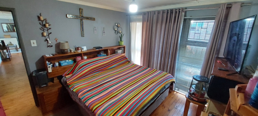 3 Bedroom Property for Sale in Paradise Beach Eastern Cape